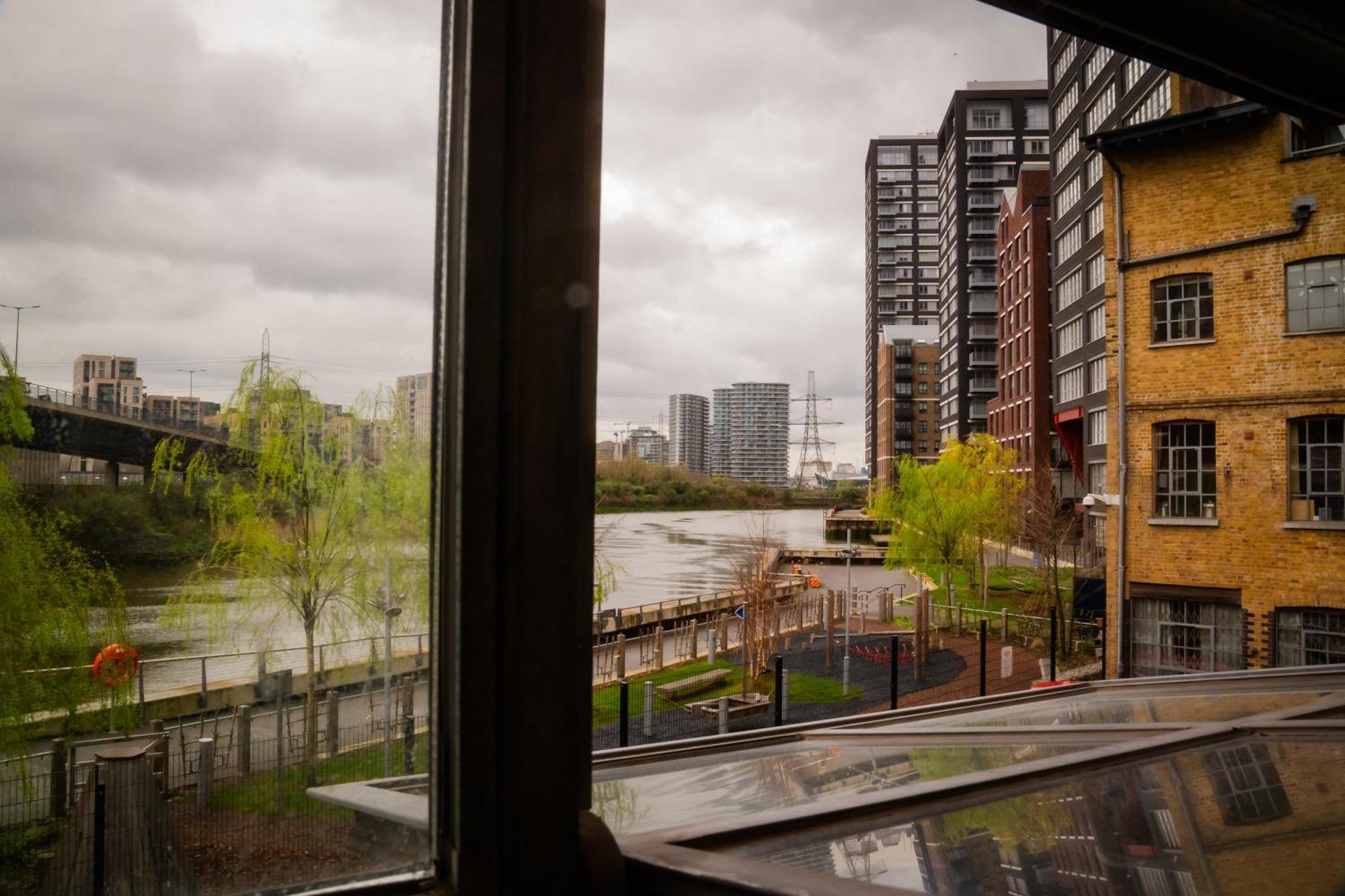 Loft Style Apartment Near O2, Abba Voyage, Excel Londyn Zewnętrze zdjęcie